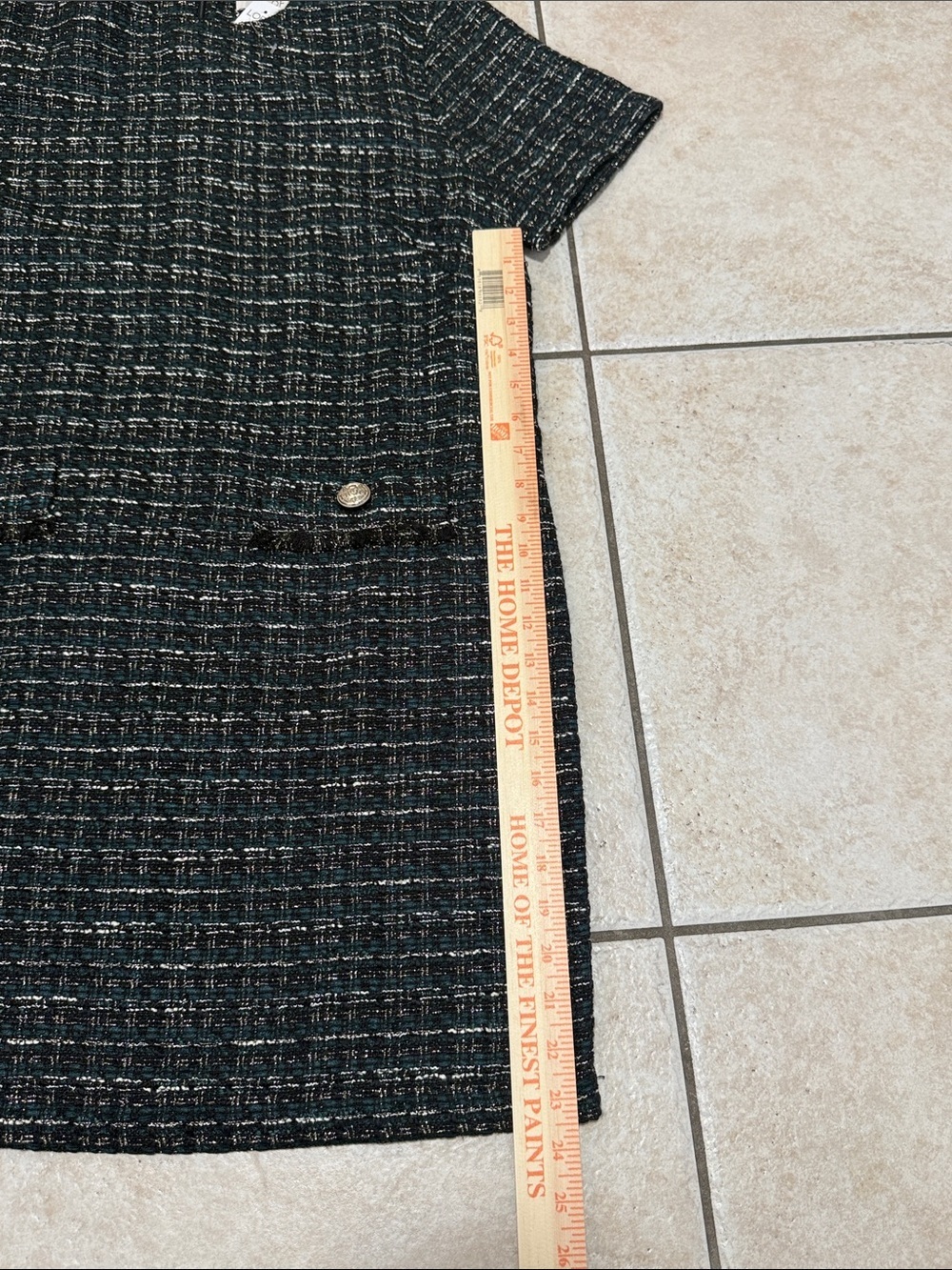 NWT LOFT Black Tweed Short-Sleeve Shift Dress with gold Buttons Sz 10 - Picture 4 of 8